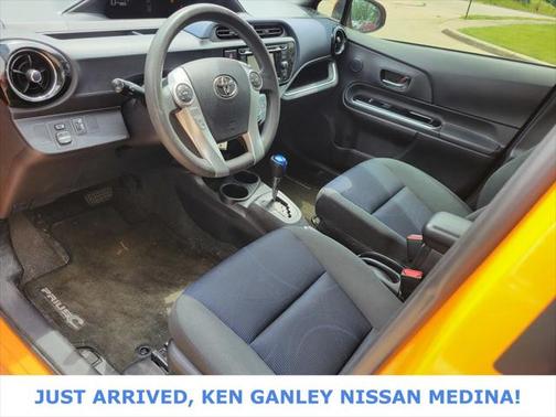 2015 Toyota Prius c Four