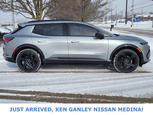 2025 Chevrolet Equinox EV RS