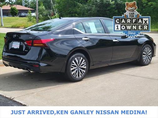 2024 Nissan Altima 2.5 SV
