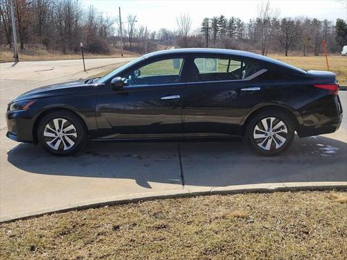 2023 Nissan Altima S FWD