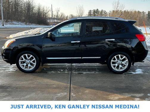 2012 Nissan Rogue SV w/SL Pkg