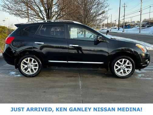 2012 Nissan Rogue SV w/SL Pkg