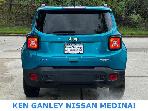 Bikini Metallic Clearcoat 2021 Jeep Renegade Latitude
