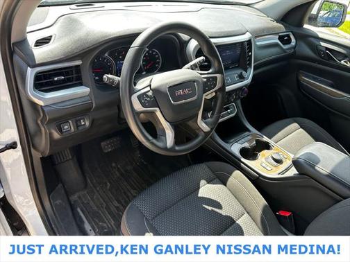 2022 GMC Acadia FWD SLE