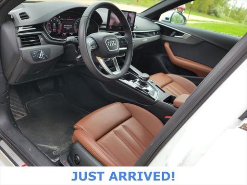 2024 Audi A4 45 S line Premium Plus