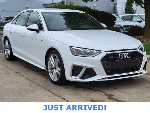2024 Audi A4 45 S line Premium Plus