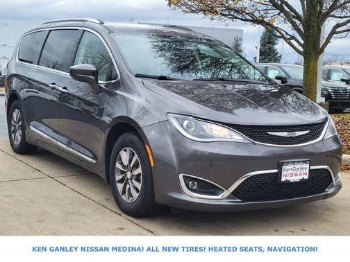 2019 Chrysler Pacifica Touring-L Plus
