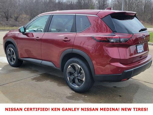 2025 Nissan Rogue SV