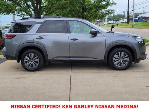Gun Metallic 2023 Nissan Pathfinder SV 4WD