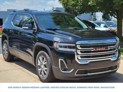 2023 GMC Acadia AWD SLT