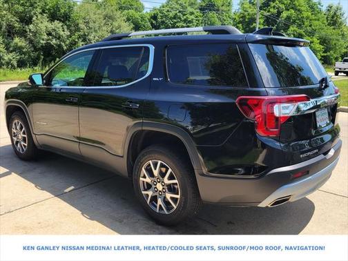 2023 GMC Acadia AWD SLT