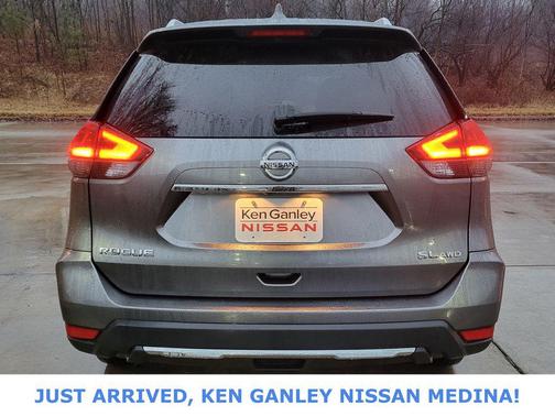 2018 Nissan Rogue SL