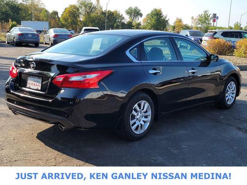 2016 Nissan Altima 2.5 S