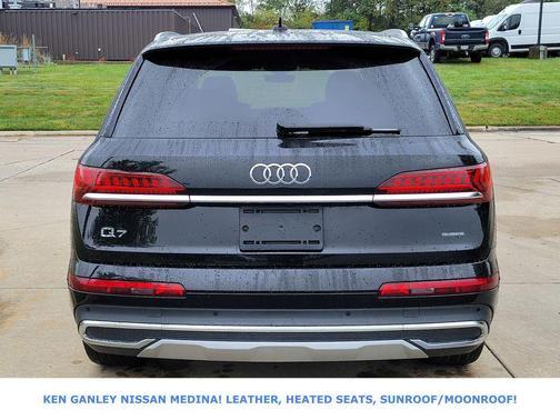 2023 Audi Q7 55 Premium Plus