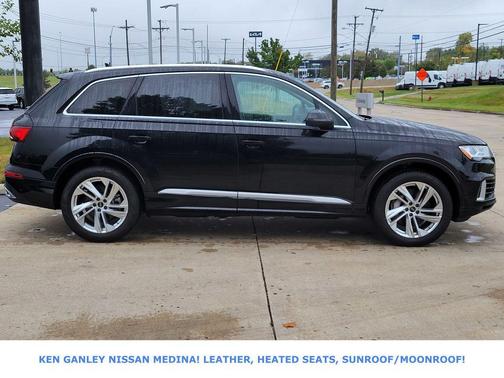 2023 Audi Q7 55 Premium Plus