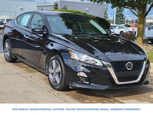 2022 Nissan Altima 2.5 SL