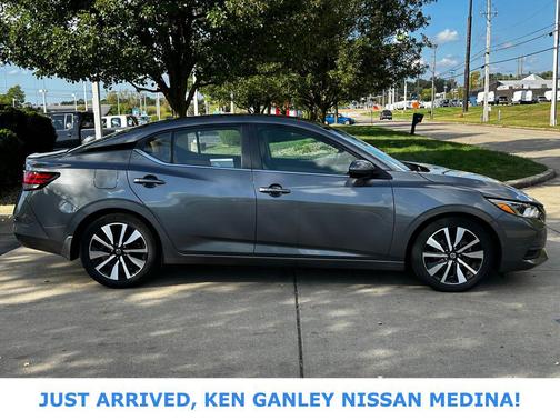 2022 Nissan Sentra SV