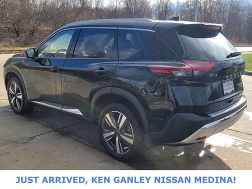 2023 Nissan Rogue Platinum