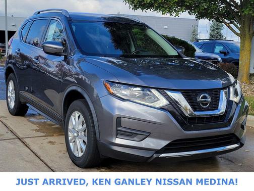 2020 Nissan Rogue SV