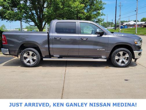 Granite Crystal Metallic Clearcoat 2024 RAM 1500 Laramie