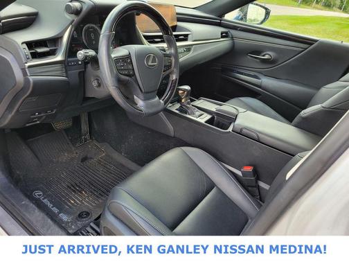 2021 Lexus ES 350 Base