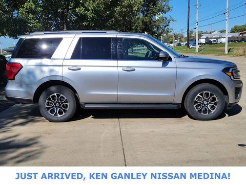 2024 Ford Expedition XLT
