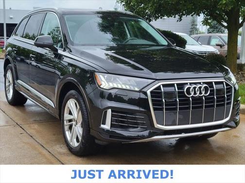 2024 Audi Q7 55 Premium Plus