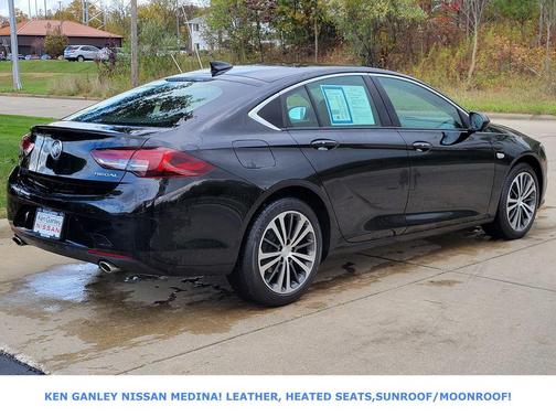 2019 Buick Regal Sportback FWD Essence