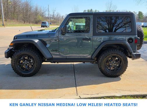 Anvil Clearcoat 2025 Jeep Wrangler Willys