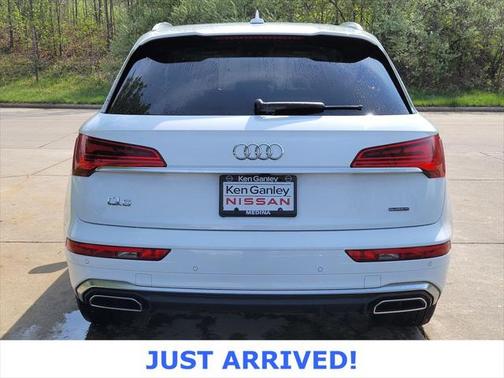 2023 Audi Q5 45 S line Premium Plus