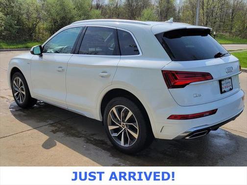 2023 Audi Q5 45 S line Premium Plus