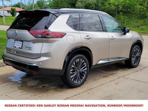 Champagne Silver/Black 2026 Nissan Rogue Platinum