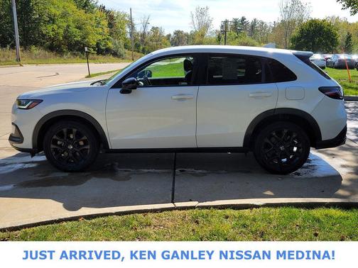 2023 Honda HR-V AWD Sport