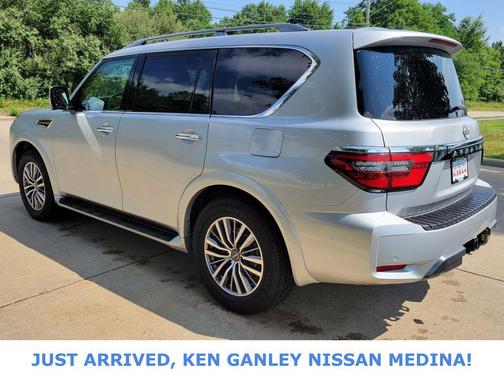 2023 Nissan Armada SL 2WD