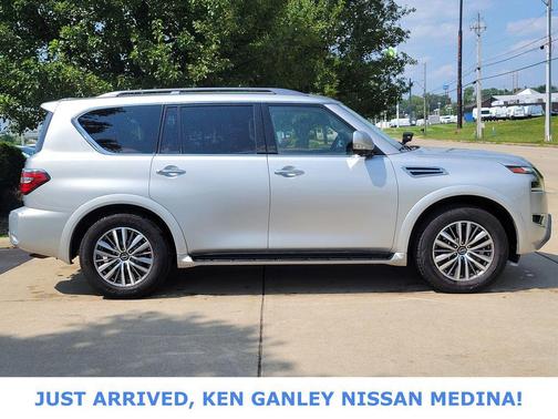 2023 Nissan Armada SL 2WD