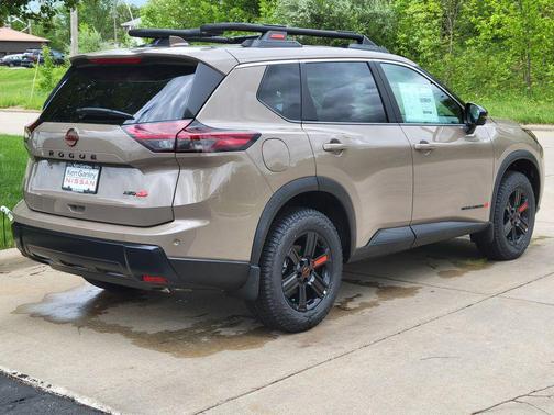 Baja Storm Metallic 2026 Nissan Rogue Rock Creek