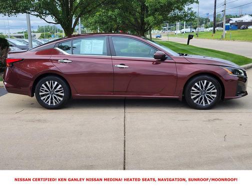 Garnet Pearl Metallic 2023 Nissan Altima 2.5 SV