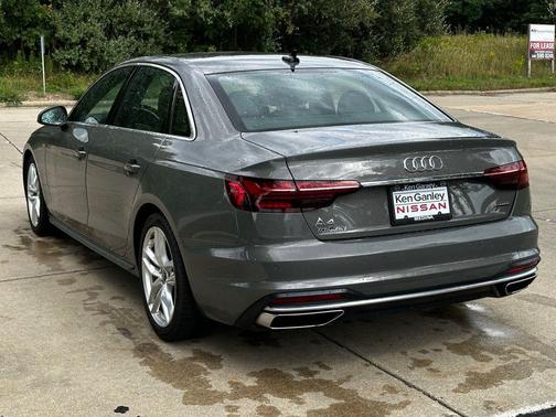2023 Audi A4 45 S line Premium Plus