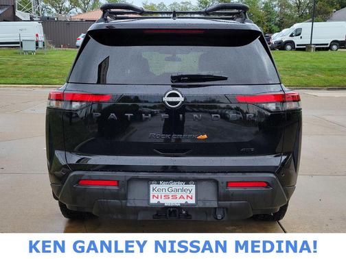 2025 Nissan Pathfinder Rock Creek 4WD