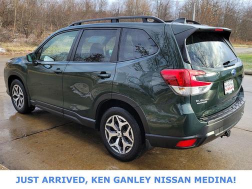 2023 Subaru Forester Premium