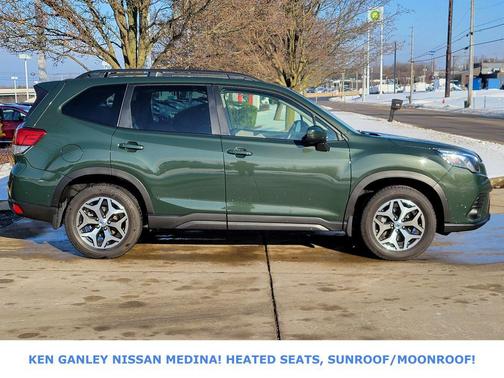 2023 Subaru Forester Premium