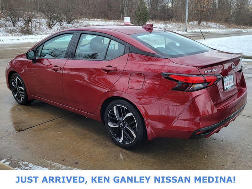 2023 Nissan Versa 1.6 S