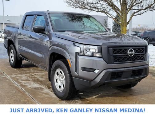 2022 Nissan Frontier S