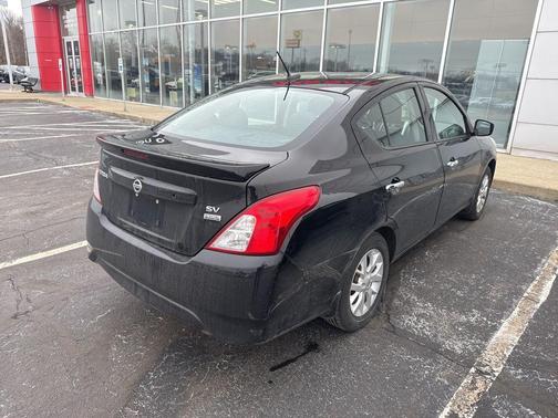 2018 Nissan Versa 1.6 SV