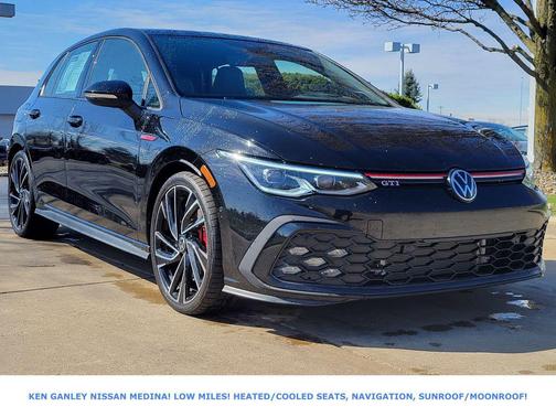 2024 Volkswagen Golf GTI 2.0T S DSG