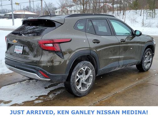 2024 Chevrolet Trax LT