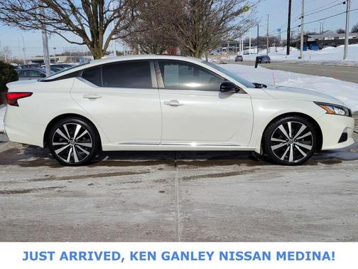 2019 Nissan Altima 2.5 SR