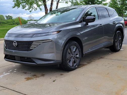 Gun Metallic 2026 Nissan Murano SL