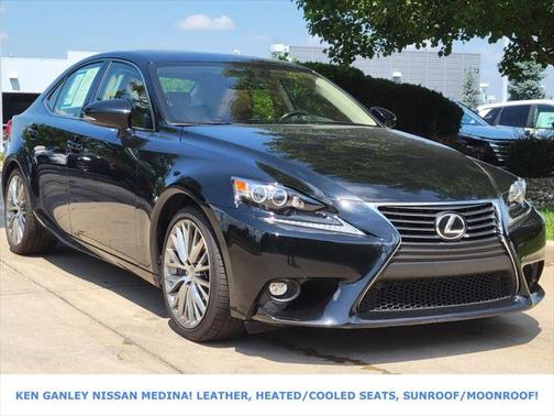 2016 Lexus IS 300 Base