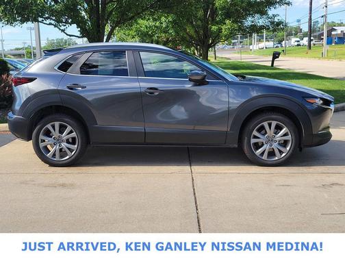 Machine Gray Metallic 2022 Mazda CX-30 2.5 S Select Package